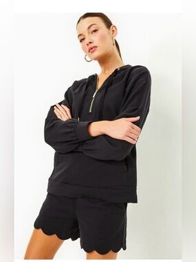 Lilly Pulitzer Leva Black Scalloped Knit  Sweat Shorts XS